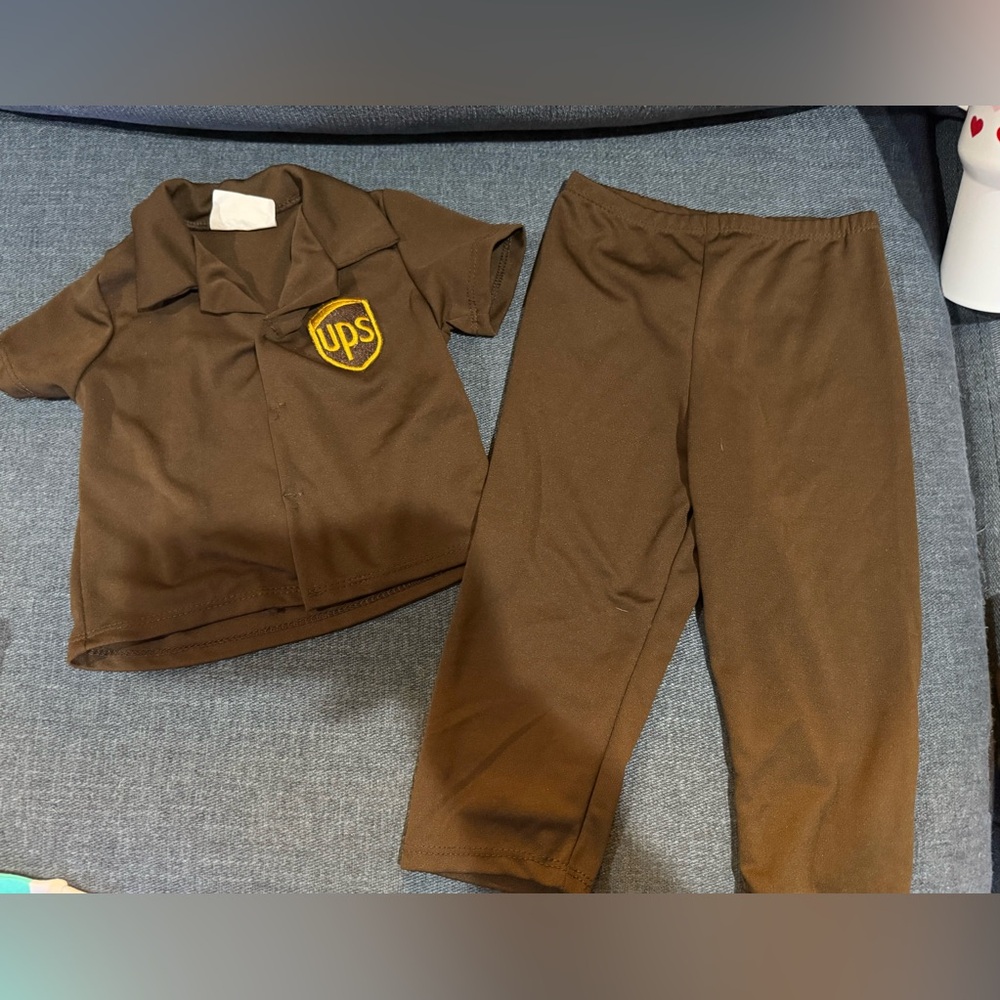 UPS Uniform - Brown - Picture 2 of 2
